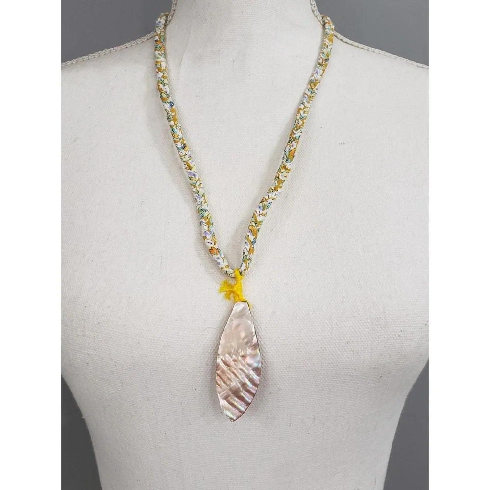 NEW Free People Ariana Ost Mother of Pearl Shell Pendant Necklace Coastal Long